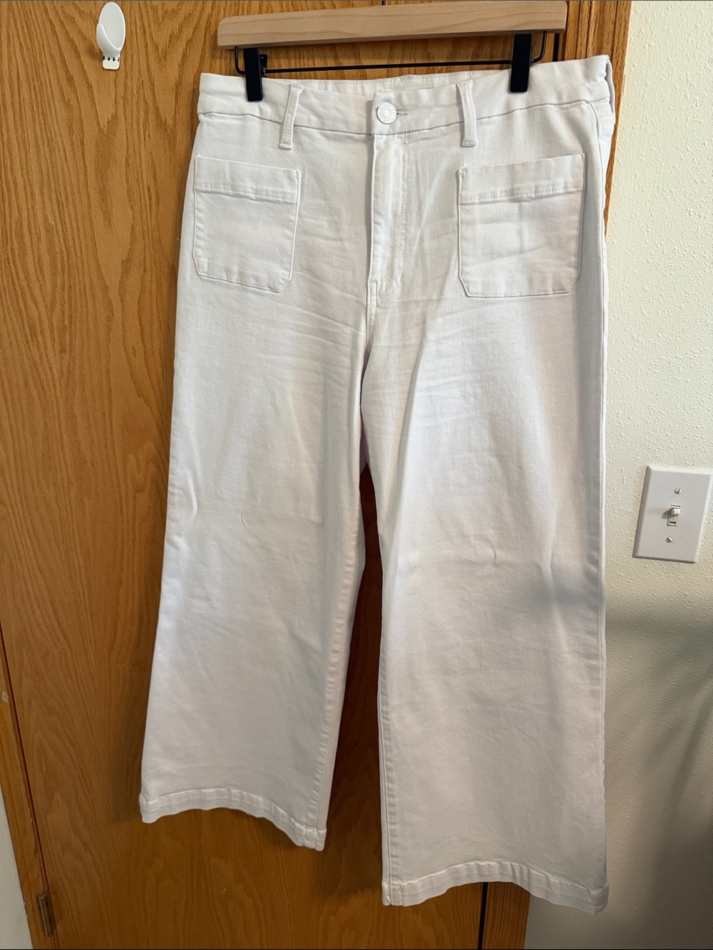 Kut from the Kloth Meg Wide Leg White Jeans
